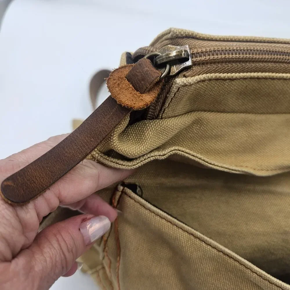 Augur Strauss Mustard Canvas Shoulder Messenger Medium Bag Multipurpose Travel